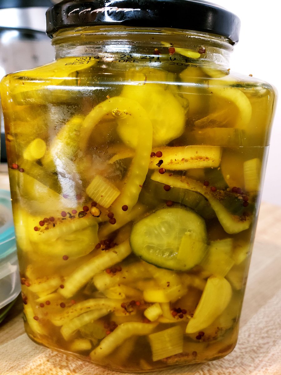 Ruby9Dark's tweet photo. Made @foodwishes bread and butter pickles and it was exactly what I was looking for, crisp and flavorful. I made a half recipe and I'm glad I did because even half was a lot, I also subbed monkfruit sugar and added 1/2 tsp of curry powder to the recipe. https://t.co/wYDywiNERz