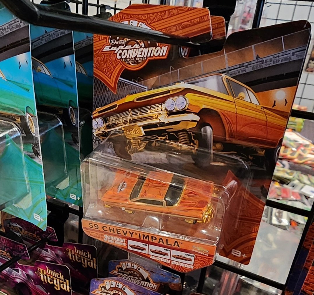LVFunkoholics's tweet photo. Check out some π₯ diecast from Diecast Super Con.
Some absolutely amazing offerings from @MGAEnt Cartuned and more.
#diecastcollector #diecast #diecastcar #chevy #dukesofhazzard #chevyimpala #cars #diecastcarsphotography #diecastpics #diecastsupercon https://t.co/8dOOb0UUlv
