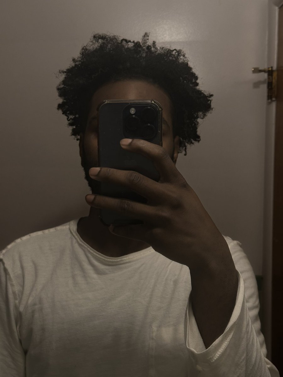 ape__jacket's tweet image. bad hair day