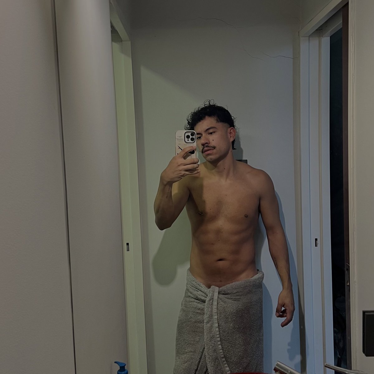 Mirame bien, ya renací