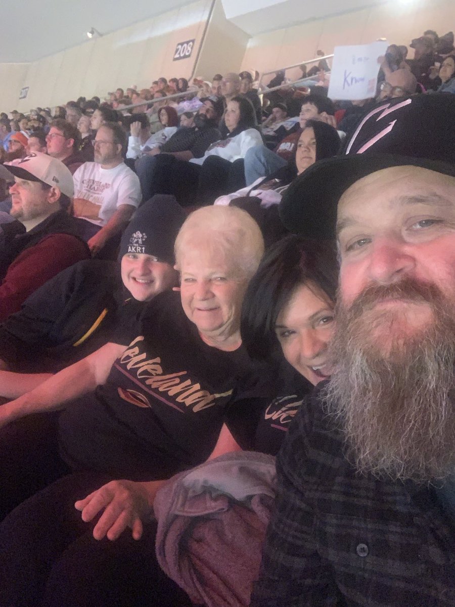 #letemknow ⁦<a href="/cavs/">Cleveland Cavaliers</a>⁩ #defense #4thQuater