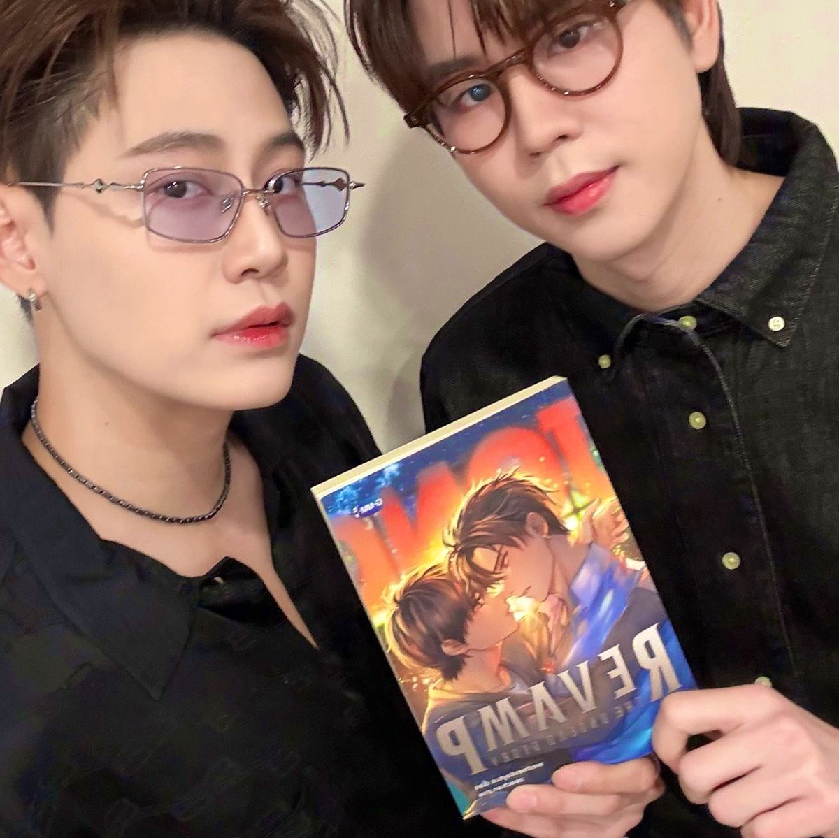 BP6274255485283's tweet photo. ทุกคนมาแลกฟอลกันหน่อยค่ะขอกองกำลังอีกนิดก็จะถึง500ละน๊าา
#บุ๋นเปรม 
#กองกําลังแลกฟอลรอรีแวม 
##กองกําลังบุ๋นเปรม https://t.co/OMd7xZYWAM