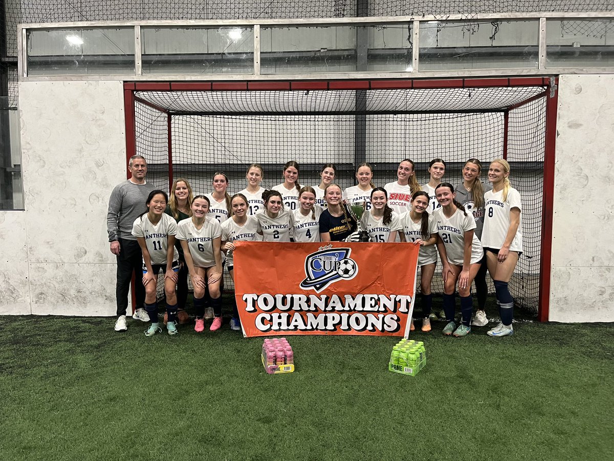 theindoorcup's tweet photo. High School Girls D2 Champs: OTHS https://t.co/FwoQH6EmUL