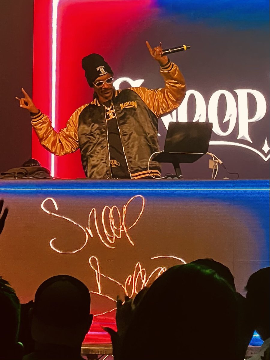 ⚡️🍯🎙️HoneyRadio⚡️ tweet media