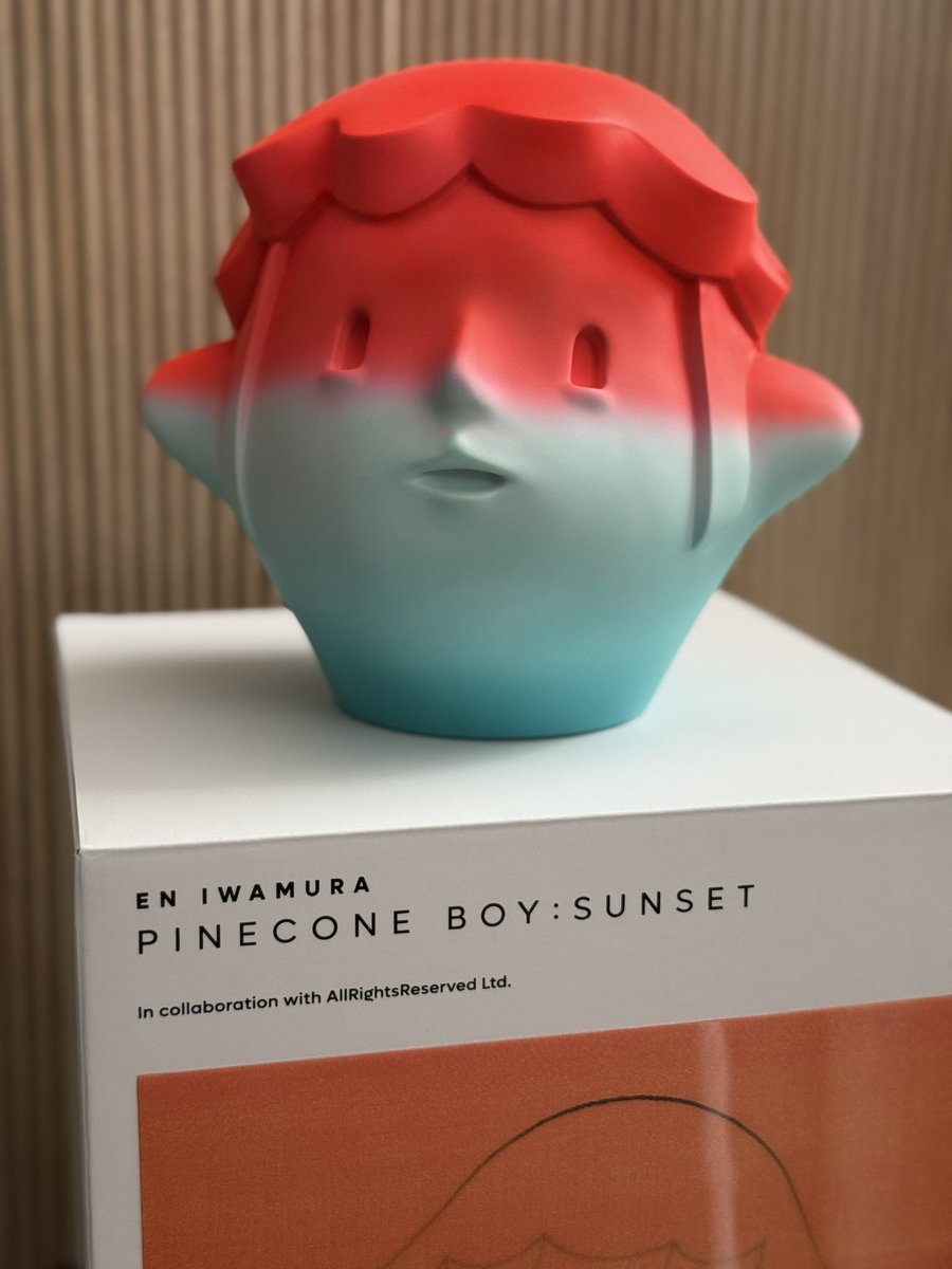 Art is back. Memecoin casinos are over.
Thanks <a href="/TheGoda_io/">Gallery Of Digital Assets ⚪️</a>  and <a href="/iwamura_en/">岩村 遠</a>