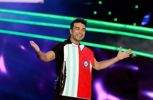 richardmrly's tweet photo. Hay diferencias☝️🤓
Da lo mismo la nacionalidad, Harris no ha rematado ningún chiste...
#GeorgeHarris #Vina2025 https://t.co/upKorJIk3W