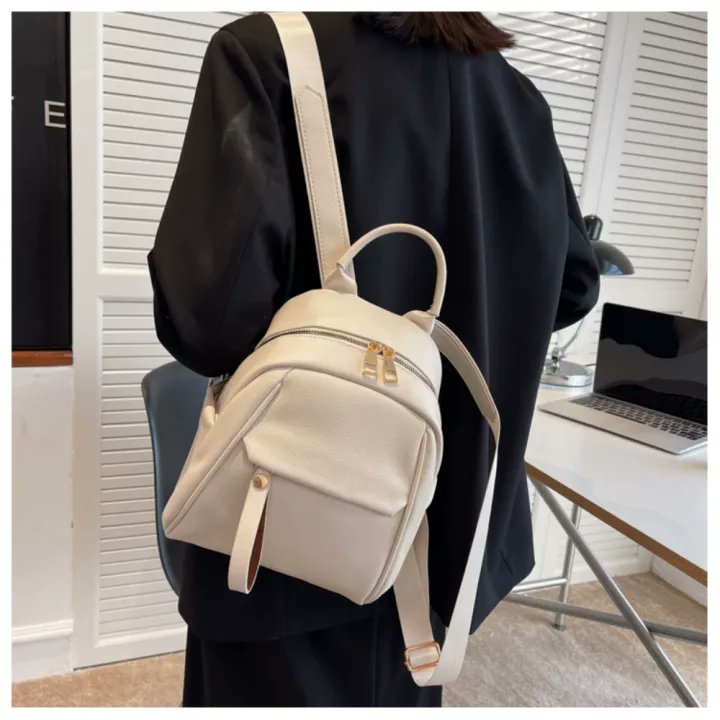 SKaumman's tweet photo. Elegant Backpack Chic Lightweight Stylish Schoolbag Leather Soft Leather Bag for College School Travel Daily Student Young Women Commuting Casual Outdoors
ราคา   351  บาท
สนใจสั่งซื้อเลย ลิงค์  https://t.co/pAB61aU0h1 https://t.co/jPjkFp8I3P