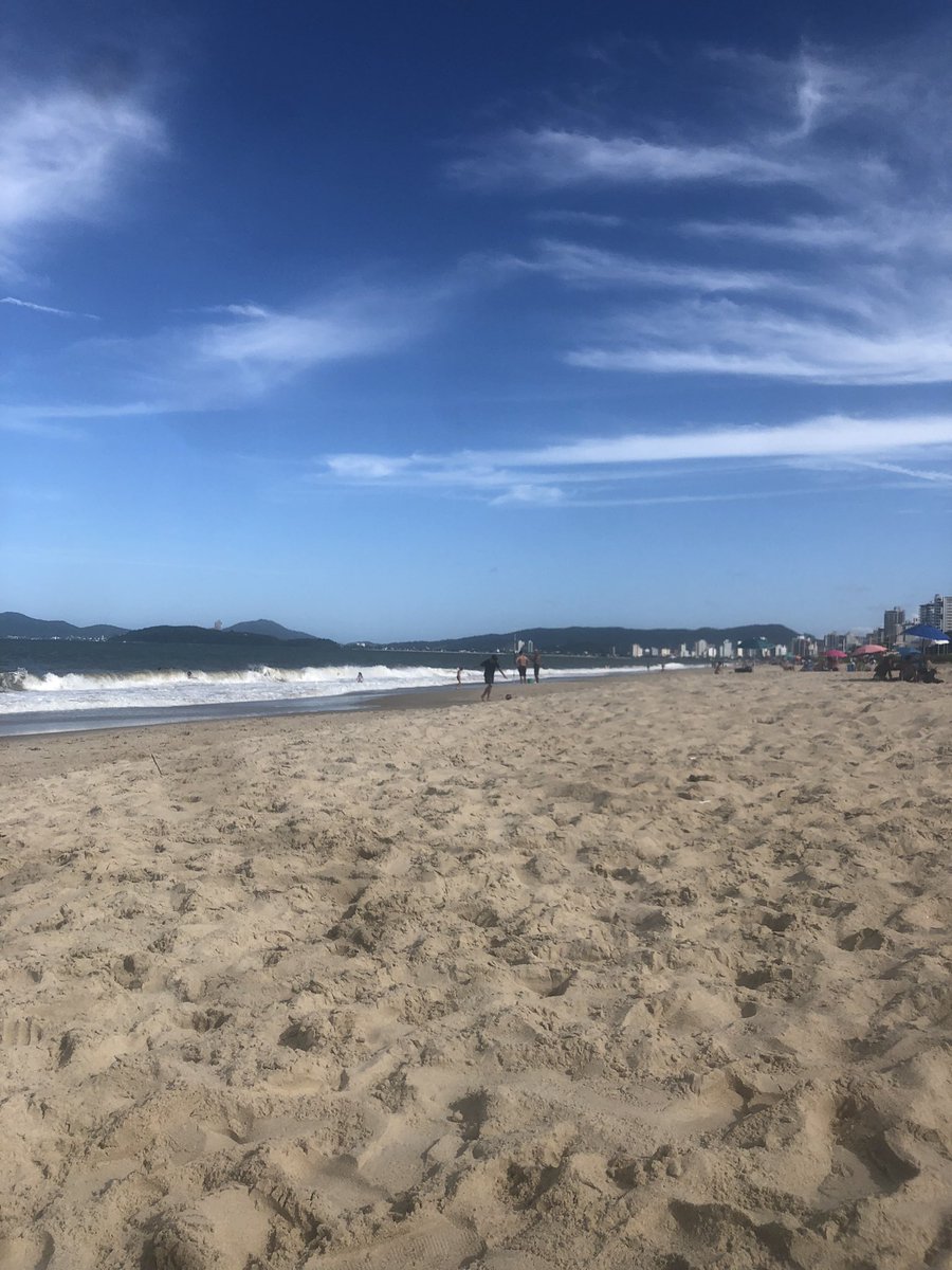 SthephanyeM__'s tweet photo. 🌊☀️ https://t.co/F0skz4yUS8