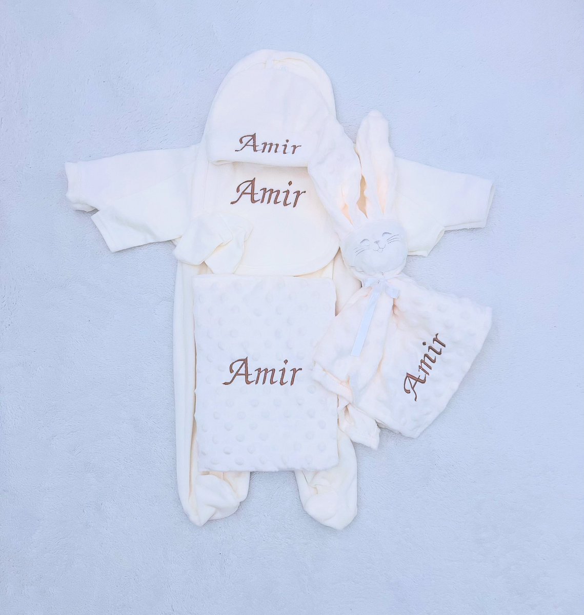 bi_aydinaa's tweet photo. COMMANDE CLIENT: Broderie 

Tous les tarifs et promos disponibles en bulles Instagram

Découvrez nos autres articles sur notre profil et nos différents réseaux: bi_aydinaa

#broderie #bebe #personnalisation #biaydinaa #cadeaunaissance #Ramadan2025 #naissance #maman #Aid https://t.co/hdbiYCbtZ0