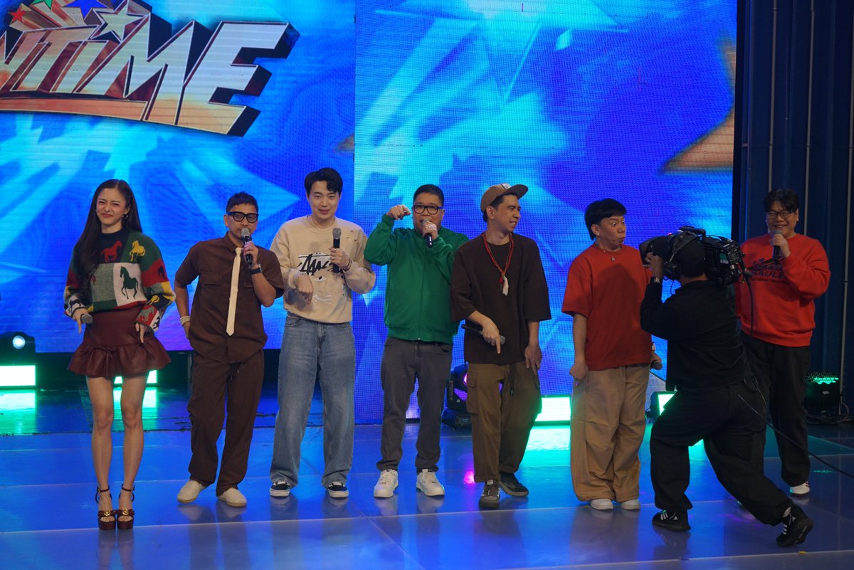 itsShowtimeNa's tweet photo. ☀️ Monday blues? don't worry! we gotchu, Madlang People!

#ShowtimeOkayTo 
Watch us Live, Follow, and Subscribe here:  
https://t.co/Gs3IAXTxDD https://t.co/5doHQyxmeX