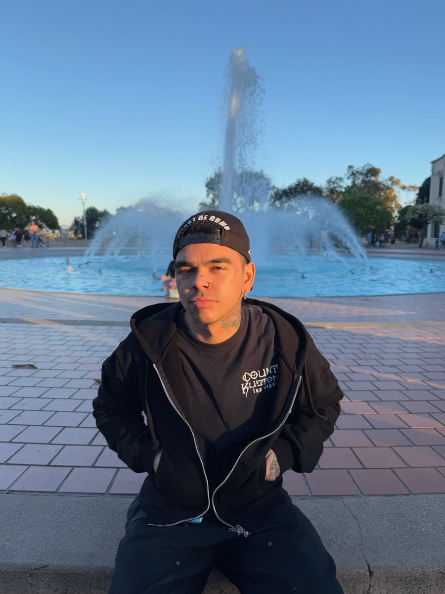 Just turned 27 🦅
If you fw me tell me happy birthday 💚🥺