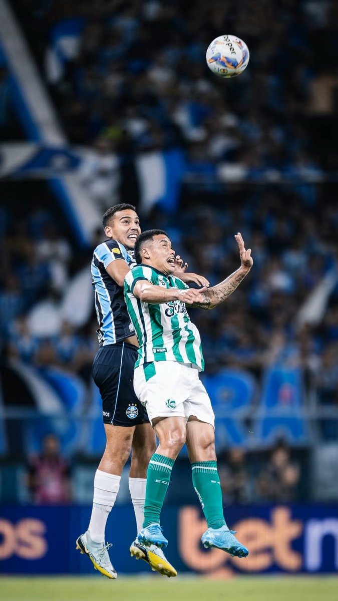 GUSTAVO MARTINS (53) 🇧🇷🇪🇪