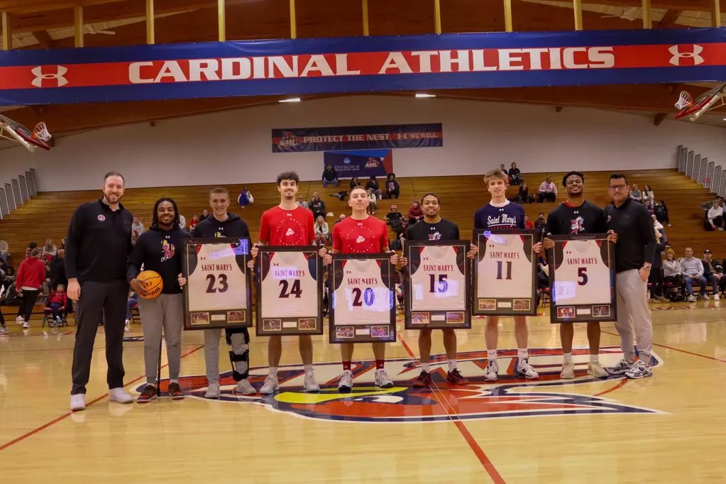 Congrats ⁦<a href="/SMUMN_Hoops/">SMUMN Men's Basketball</a>⁩ Seniors! 
Great group of young men that stuck together. 💪 #teammates #friends4life ⁦<a href="/SMUMNAthletics/">SMUMN Athletics</a>⁩ ⁦<a href="/smumn/">Saint Mary's University of Minnesota</a>⁩