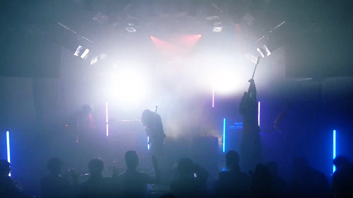 昨日はTotal Feedback
〜J LEAGUE SUPPORTER’S MEETING〜
にご来場の皆さま並びに配信をご覧の皆さま、ありがとうございました！
コラプスは浦和レッズサポとして出演しました🔥🐇

ゲストボーカル死んだ僕の石川さんは鹿児島ユナイテッドユニで登場、楽しいステージングありがとうございました！