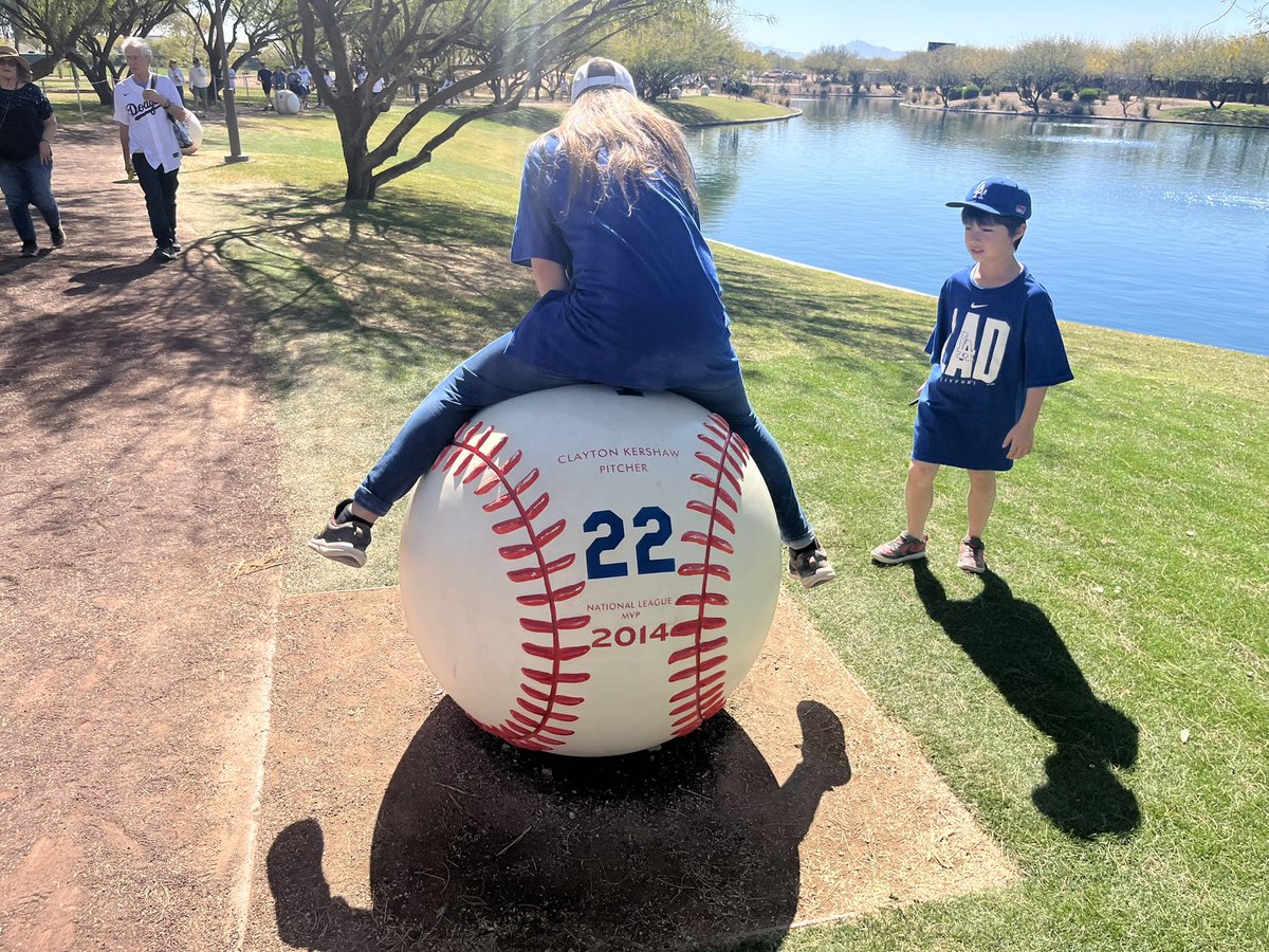 joejbaseball's tweet photo. Was a great day at the ranch! #Dodgers #camelbackranch #ohtani https://t.co/eisZHqw2AC