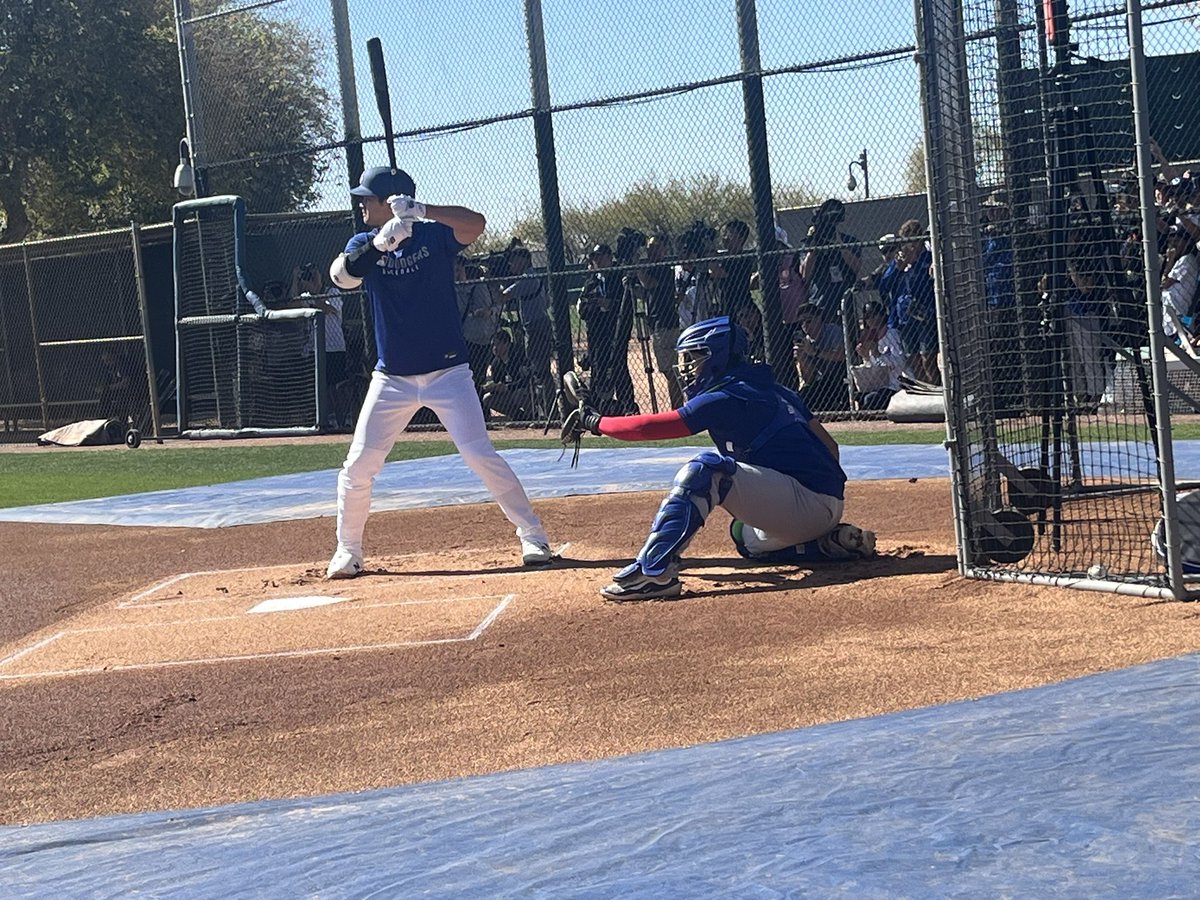 joejbaseball's tweet photo. Was a great day at the ranch! #Dodgers #camelbackranch #ohtani https://t.co/eisZHqw2AC