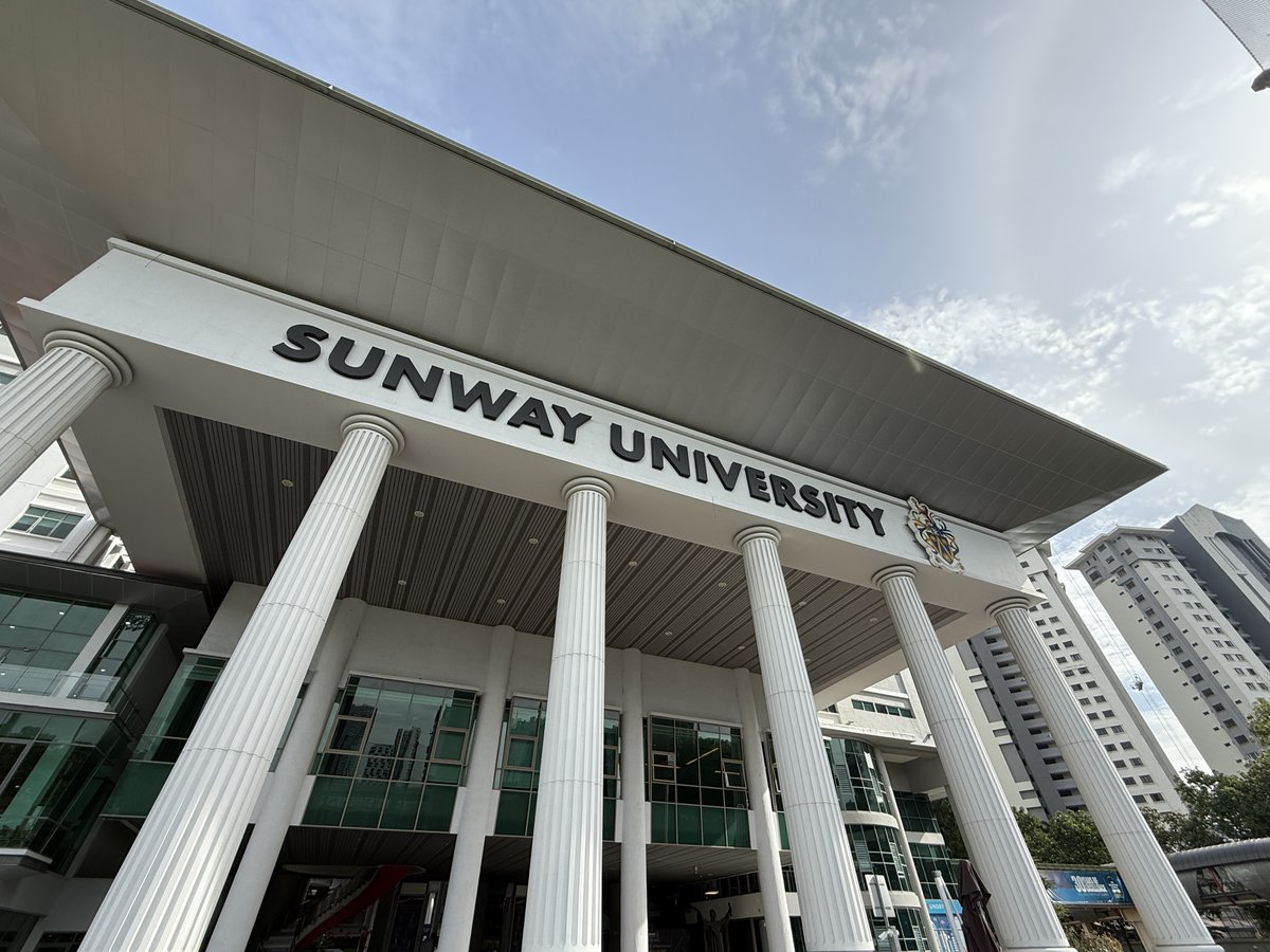 Alan J Gow (@alanjohngow) on Twitter photo Last week I had the pleasure of visiting <a href="/SunwayU/">Sunway University</a>, Malaysia, on a research visit funded by the South Asian Ageing Network (SAAgeNet) via the Cognitive Frailty Interdisciplinary Network (CFIN)/<a href="/UkAgeing/">UKAN (UK Ageing Network)</a>. Thanks to <a href="/SamiRa8_Va/">Samira Vafa</a> for coordinating the visit and for the warm welcome Last week I had the pleasure of visiting <a href="/SunwayU/">Sunway University</a>, Malaysia, on a research visit funded by the South Asian Ageing Network (SAAgeNet) via the Cognitive Frailty Interdisciplinary Network (CFIN)/<a href="/UkAgeing/">UKAN (UK Ageing Network)</a>. Thanks to <a href="/SamiRa8_Va/">Samira Vafa</a> for coordinating the visit and for the warm welcome