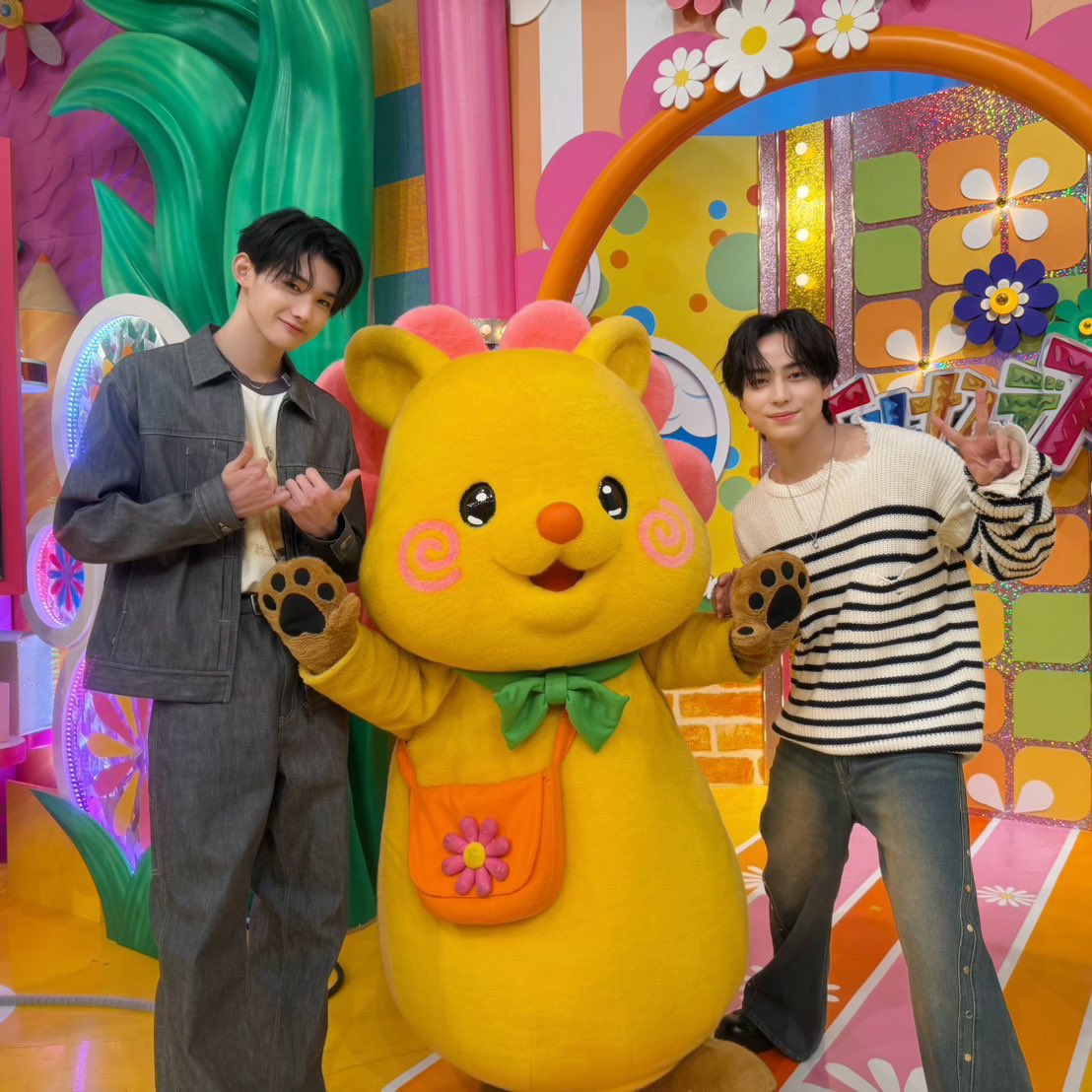 뭐냐고 타코라이스 점점 ㅈㄴ잘생겨지는거 대체 뭐냐고