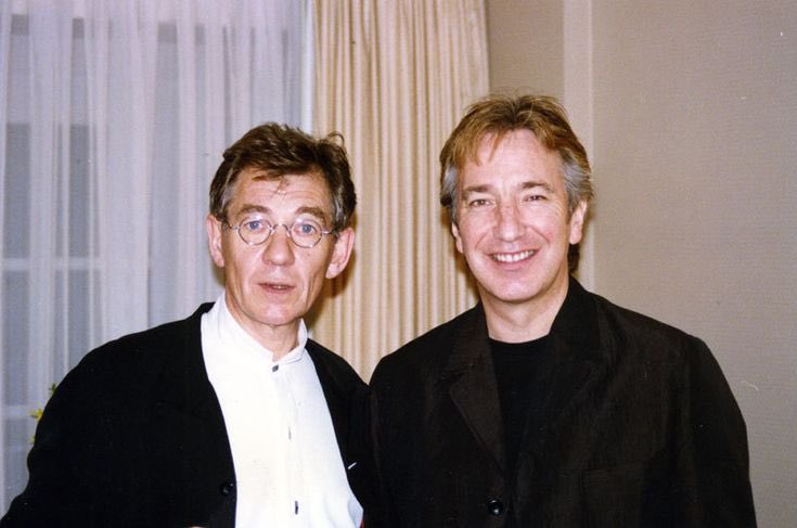 LDCMorandeira's tweet photo. #21DaysofAlanRickman 18/21. Favorite story of Alan - I have many favorites, but I’ll mention the one from Sir Ian McKellen where Alan protested in the Rasputin set when he learned that people weren’t getting appropriate treatment (Link: https://t.co/ZrUVAf7WIm) He was a gem ❤️🥰 https://t.co/r6w0BNyz76