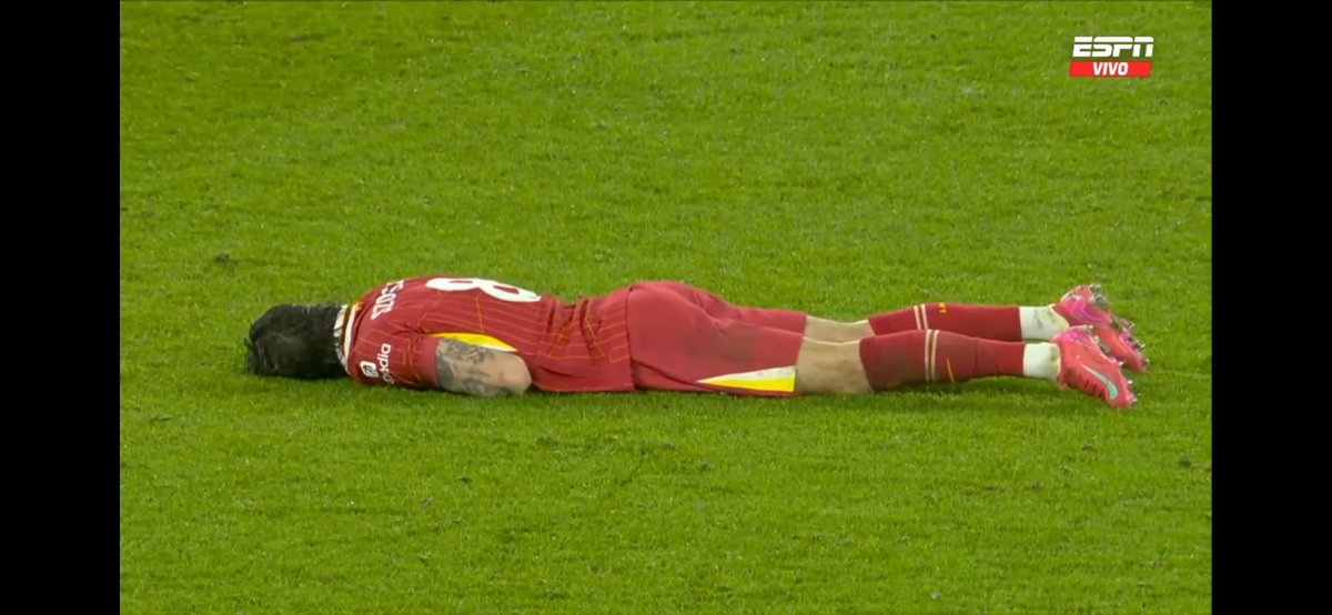 Me pusieron a dormir @elliotismo1 por una semana jsjaja☠️