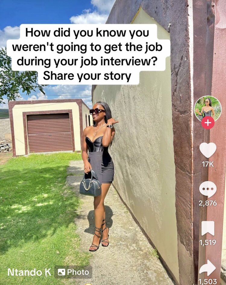 People were asked:

“How did you know you weren’t going to get the job during your job interview”😭

Check the replies 👇🏽😂