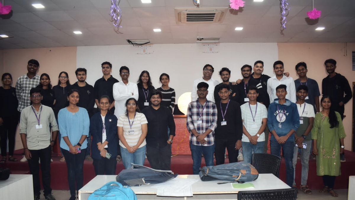 ritindia1983's tweet image. RIT E-Cell proudly secured 7th Rank at the National Entrepreneurship Challenge Finals! 🚀 But this journey was more than just a rank—it was about resilience, learning, and innovation. Every pitch refined our vision, every workshop sharpened our strategy.

#NEC #ECell