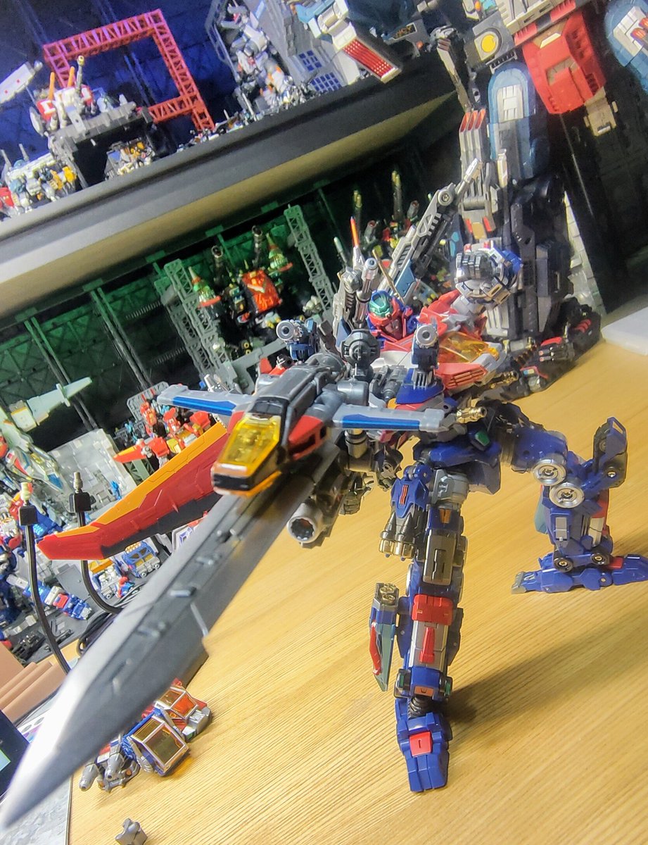 vlnwXs8o2jaHSa2's tweet image. ブレードからドローンを射出する【クロスボウガンモード】
#ダイアクロン