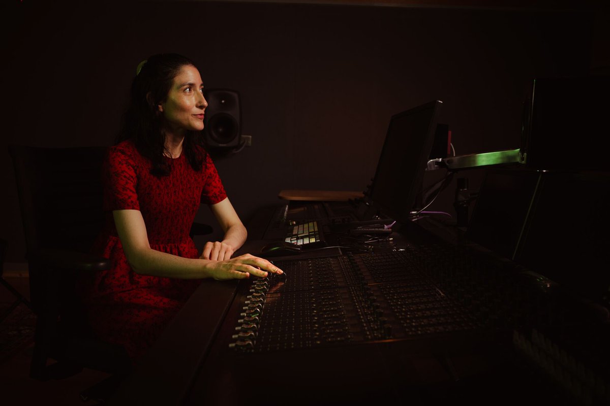 If anyone is interested in reading about my journey towards becoming a researcher, with some anecdotes along the way, here's a piece by the Communications Team at University of York 😊 Thanks to the team for putting this together features.york.ac.uk/york-research-…