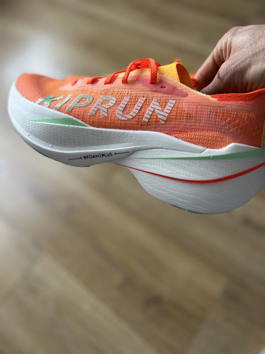 GeekircBlog's tweet image. Kiprun KD900X LD+ : Décathlon passe à la vitesse supérieure ! legeeksp0rtif.wordpress.com/2025/02/24/kip… #kiprun #decathlon #kiprunkd900xldplus