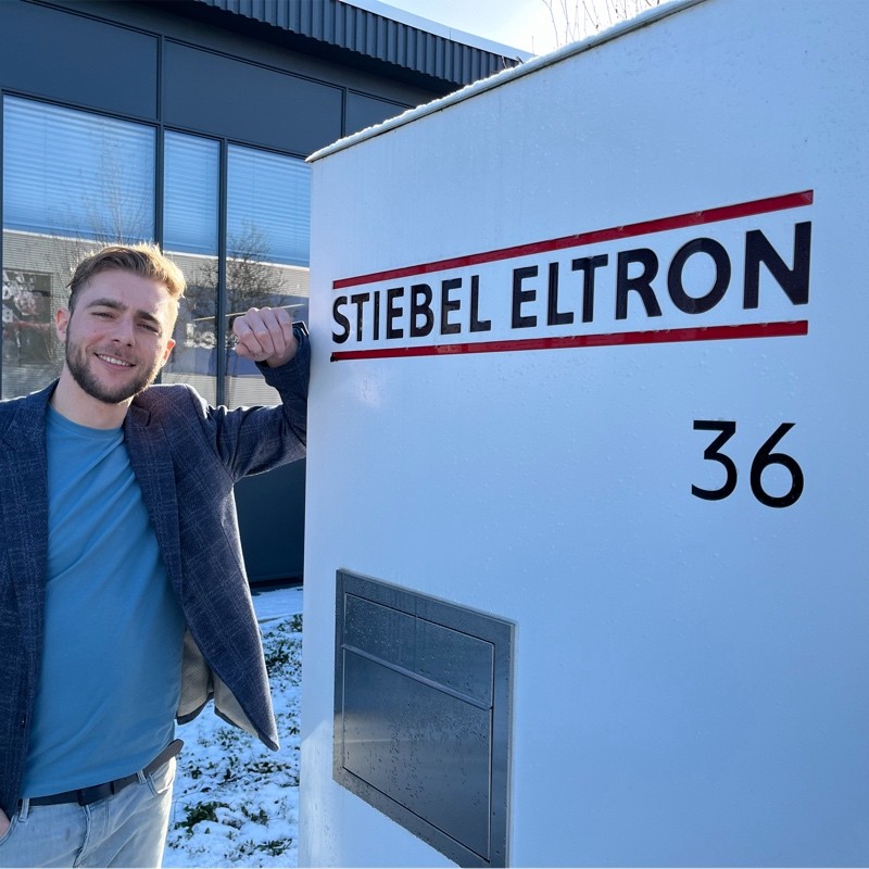 🤝 Ontmoet Thomas de Breet op de ISH

Wil je meer weten over onze nieuwste innovaties, zoals wpnext, of sparren over jouw projecten? Plan nu je afspraak en bespreek alles wat je wilt weten over onze oplossingen. 
#ISH2025 #Warmtepompen #StiebelEltron #HVAC #WPNext