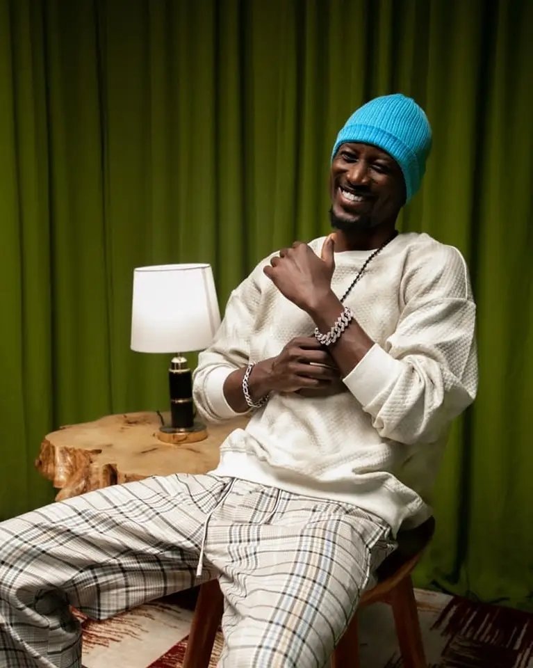 IamApolloBW's tweet image. Hey, lovely fam! It&apos;s your boy Apollo BW wishing you all a fantastic new week! May it be filled with love, laughter, and endless blessings. Stay blessed and keep shining! #NewWeekNewVibes #ApolloBW