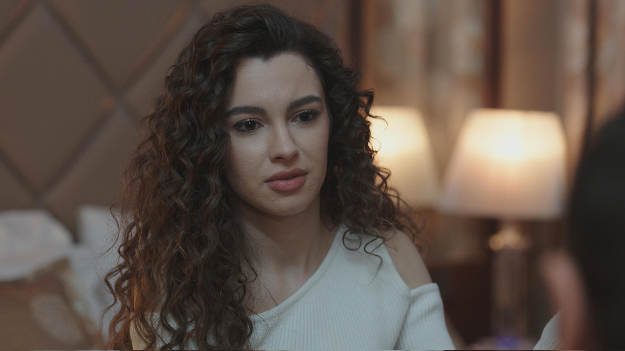 Gki49D3XEAAt-rJ?format=jpg&name=large