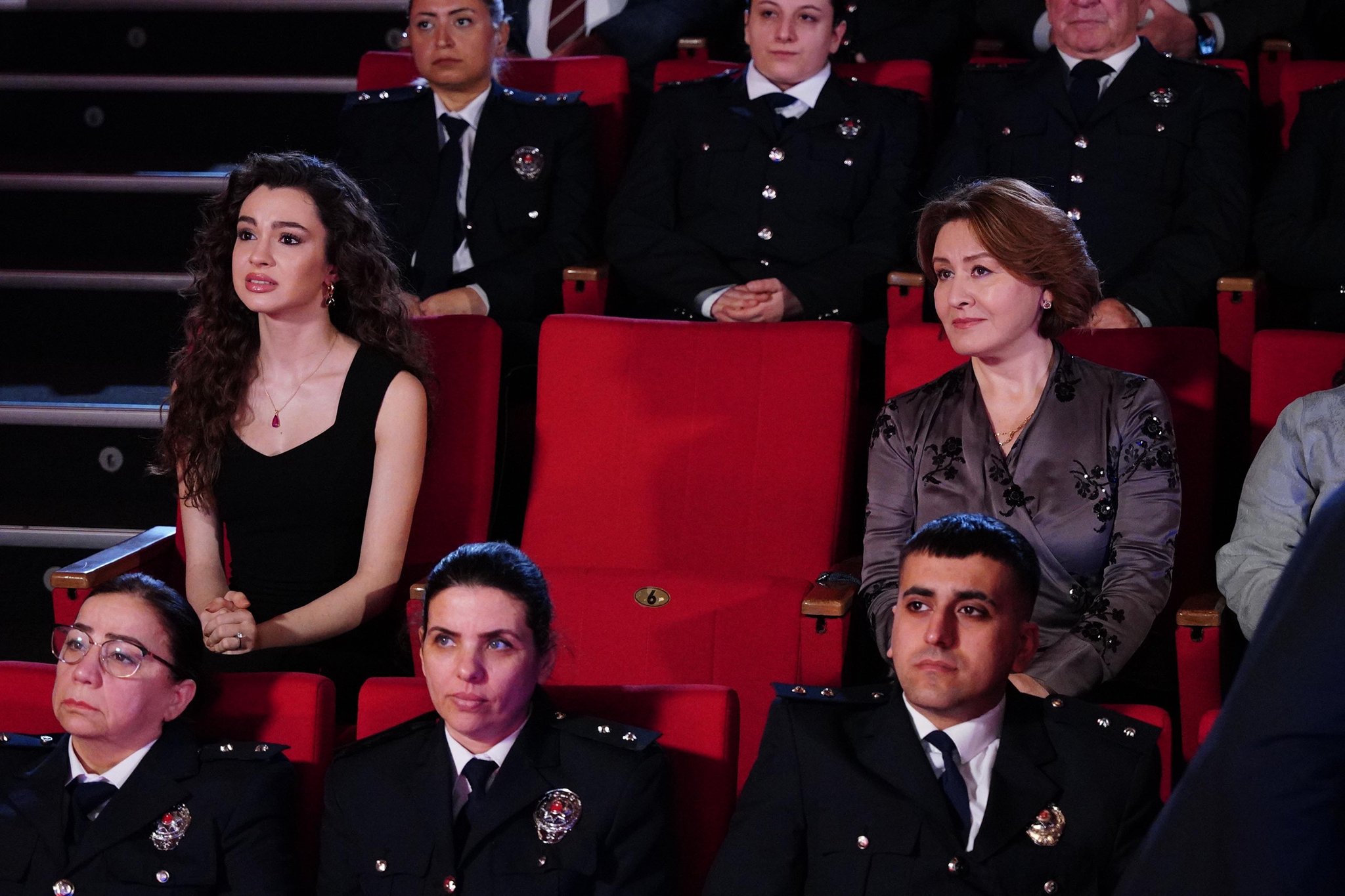 Gki4wb5XoAAEzGW?format=jpg&name=large