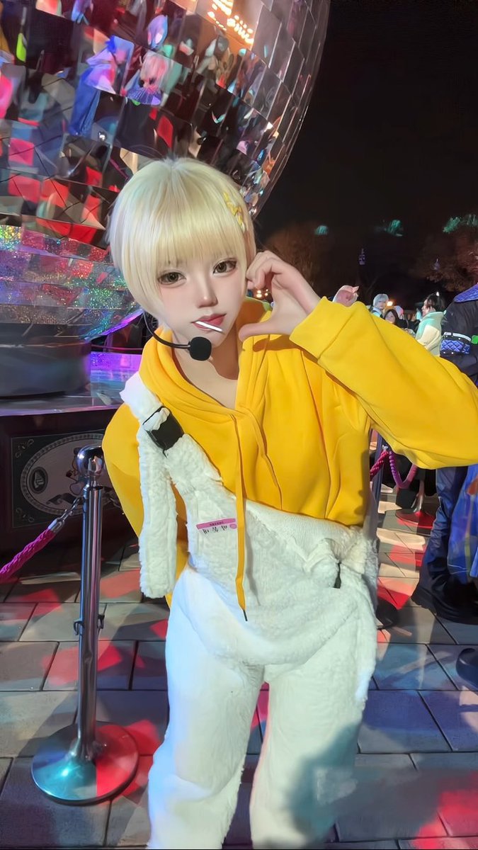 현 tweet media