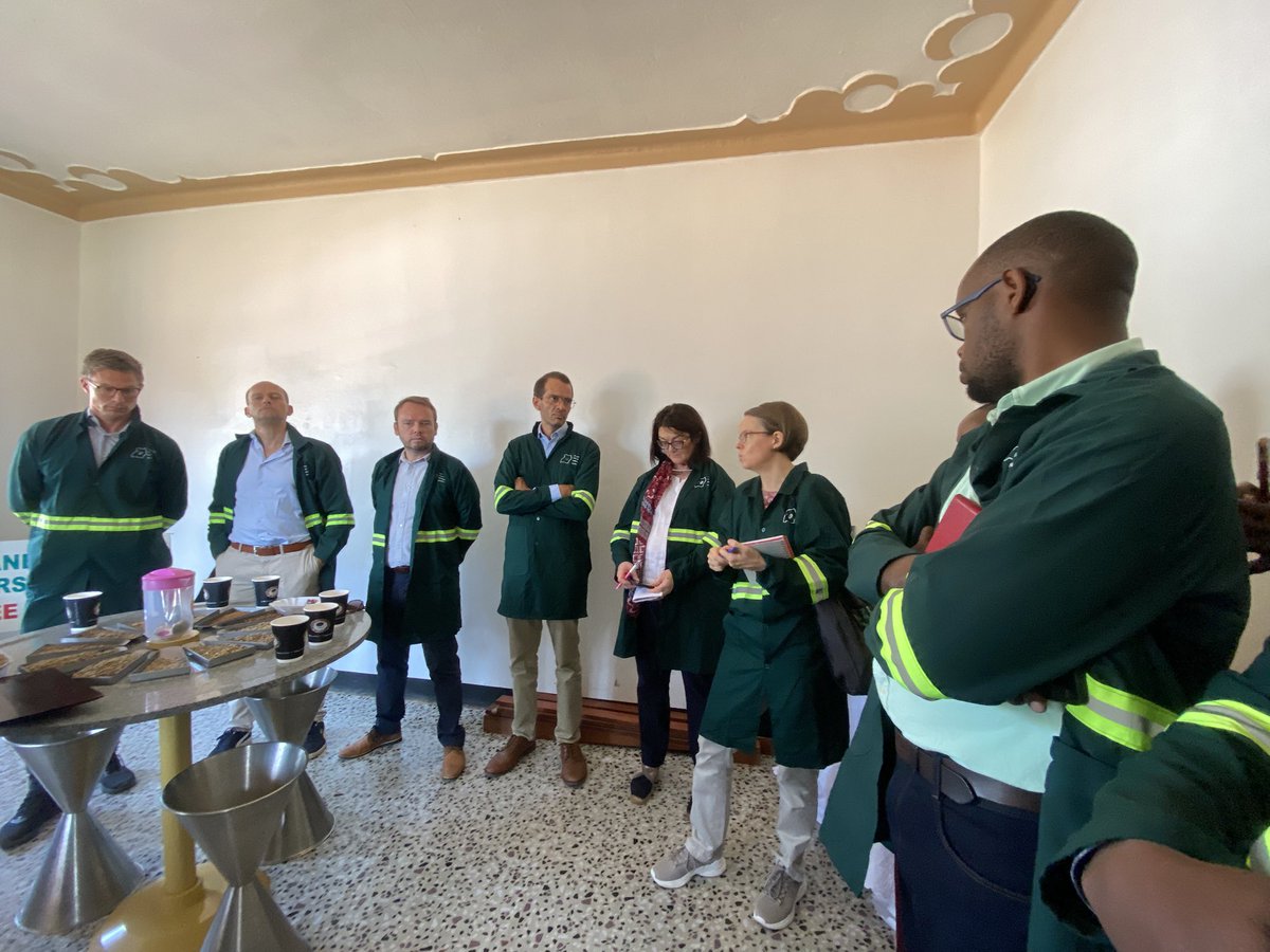 Muganzisecure's tweet image. Today as a coffee farmer i am humbled to hosted heads of cooperations from @EUinUG member states as part of their Field visit to central Uganda for the @ROBUST_DeSIRA project . We took them around our facility for them see how far we are trying to empower coffee farmers