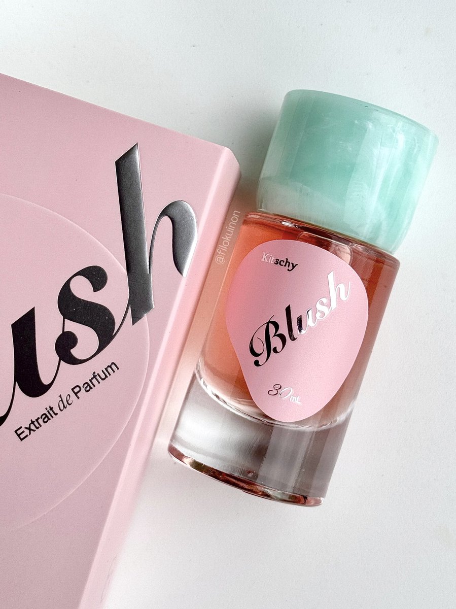 BANGUN GUYS... KITSCHY NGELUARIN PARFUM BARU...

Cewek cantik &amp; centil kalo bentukannya parfum begini nih

Beli deh kalo udah launching, ENAAAKKK BANGEEETTT! Kitschy kalo ngeluarin parfum gak pernah gagal 😩🫶🏻