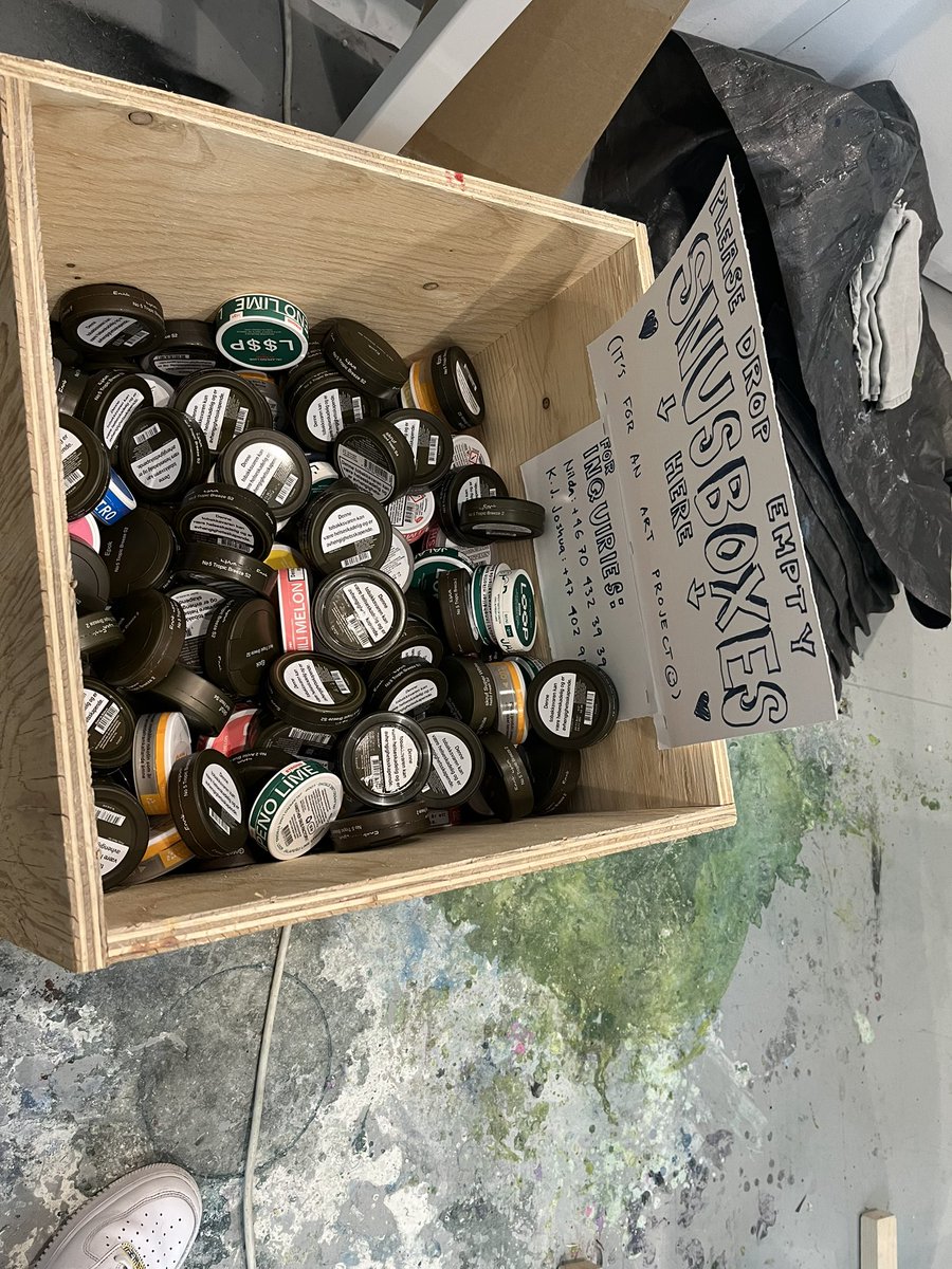 KajebeJacobjosh's tweet image. Snus packaging—dull enough or not?They say it’s designed to be unappealing, but does it actually make a difference? What are  your thoughts.  

#Snus #PackagingDesign #DoesItWork