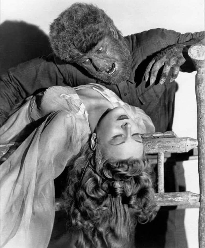 Lon Chaney Jr and Evelyn Ankers in 'The Wolf Man'. 1941