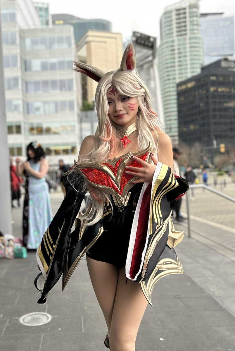 Forever_Ume's tweet photo. They called him the Unkillable Demon..

#faker #ahri #LeaguefLegends #cosplay #FANEXPOVancouver https://t.co/C2UPhTKoyz