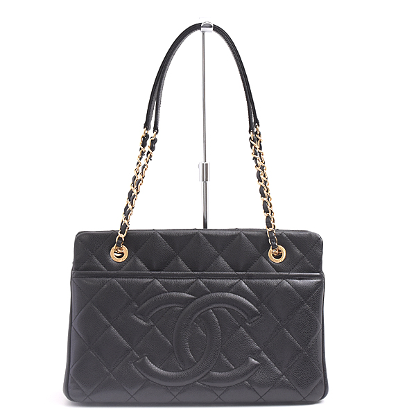 シャネルより「キャビアスキン マトラッセ チェーントートバッグ」のご紹介です👜正面にシャネルアイコン「ココマーク」が大きくデザインされており、ブランドアピール抜群の逸品です✨商品番号:77058
brandmax.jp/products/detai…シャネル#CHANEL#ブラック#チェーンショルダー#BrandMax#ブランドマックス