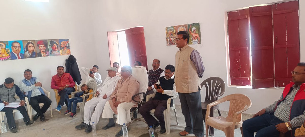 जनपद महाराजगंज में एसोसिएशन के नेतृत्व में कल परम पूज्य संत गाडगे बाबा की जयन्ती मनाई गई।
<a href="/VidrohiDinesh/">Dinesh vidrohi</a>
<a href="/Rckannaujiya/">RC KANNAUJIYA</a>
<a href="/IndreshRao15/">Indresh Rao, General Secretary sc/st बे.टी.वे. एसो</a>
<a href="/DeepakKumarJhs/">Deepak Kumar</a>