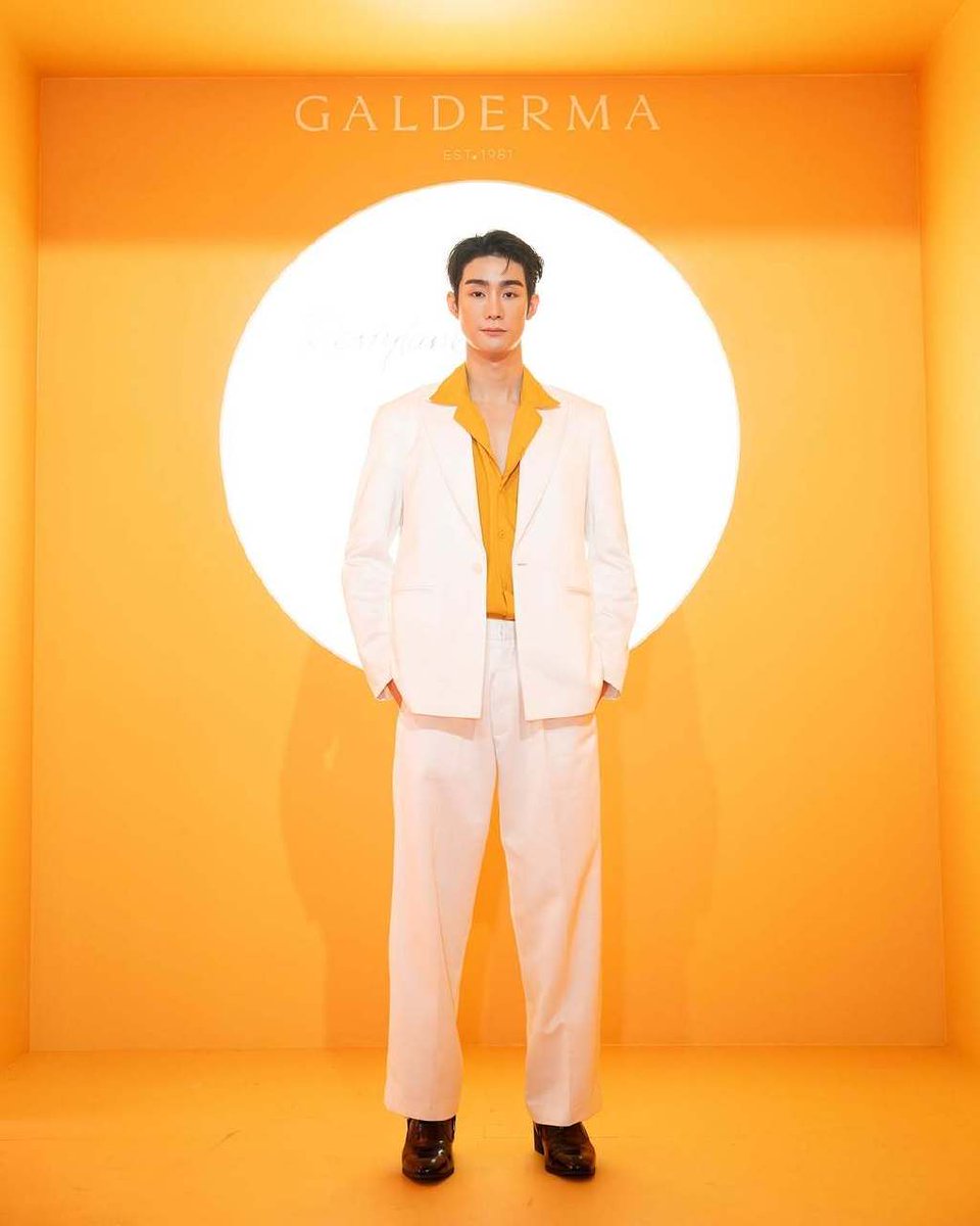 VoteStarlight's tweet photo. 🥳Congratulations to Force Jiratchapong on being nominated for 2025 The Most Shining Star in Thailand

🔗Vote Link: https://t.co/kq9xjmUb67

⏰DDL: February8-26(BKK)

Let the Light shine your Star✨

@fforcejs @forceofficial_

#fforce_ #Perfect10Liners #forcebook
#STARLIGHTAWARDS https://t.co/bX9olosTAj