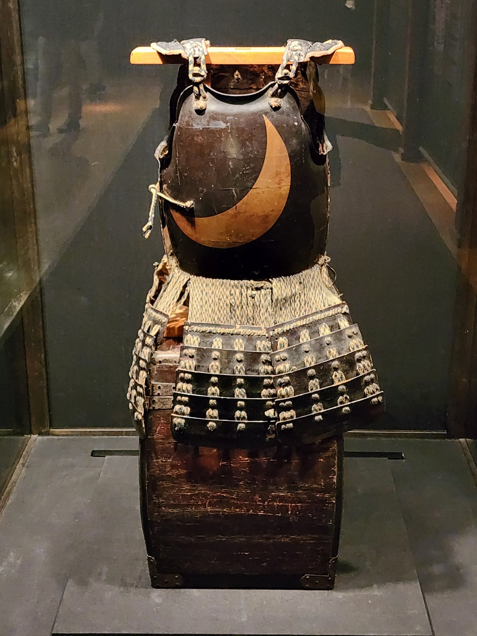 江戸時代上級武家旧家蔵出金箔痕跡残存阿波本藍染馬具残骸
