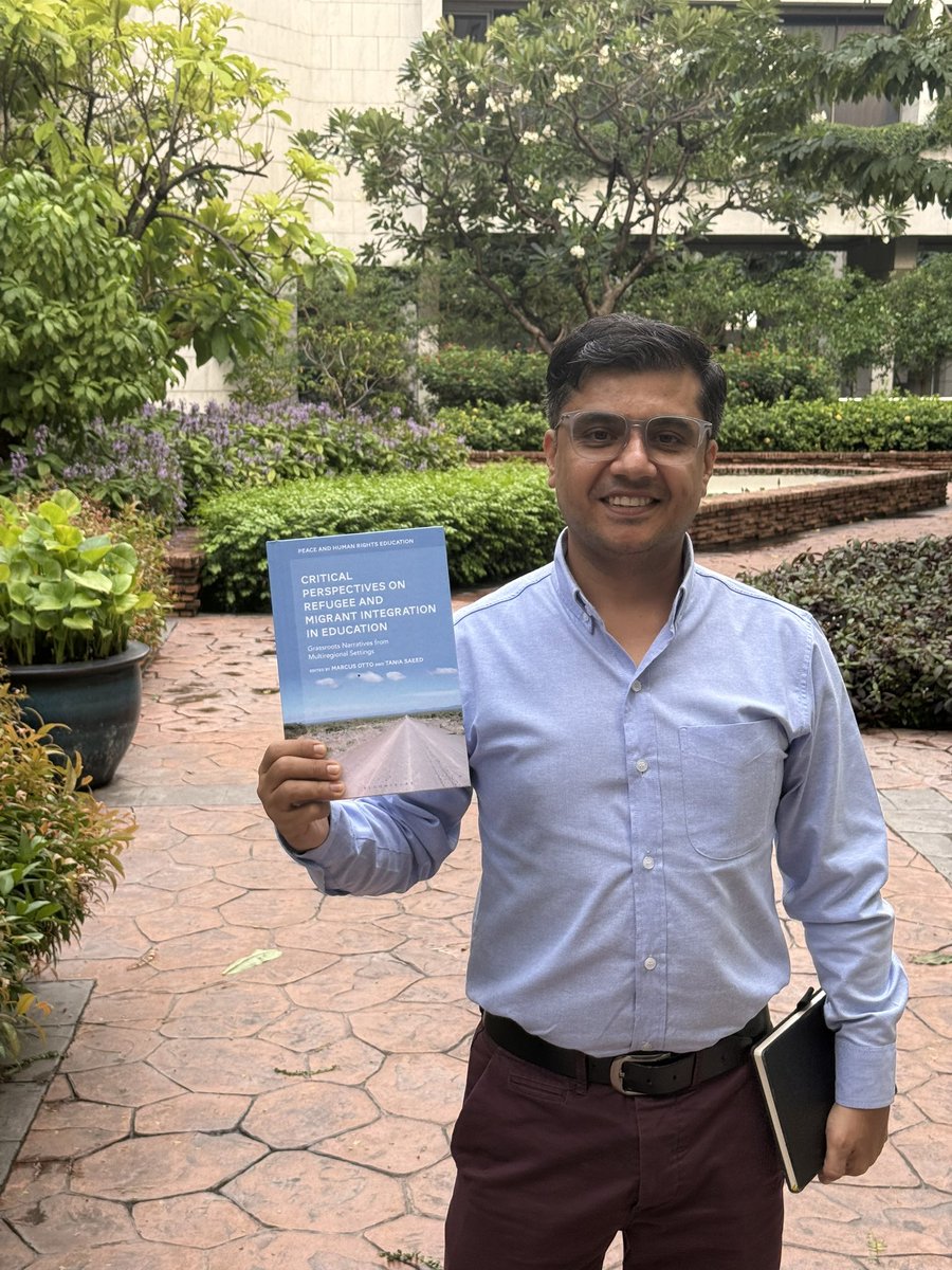 Happy to share that my 2021 conference paper has now been published as a book chapter in Critical Perspectives on Refugee and Migrant Integration in Education from #bloomsbury! 🎉📖

Check out ‘The Role of Education for Social Cohesion in Nepal’ here:
🔗 bloomsburycollections.com/monograph-deta…
