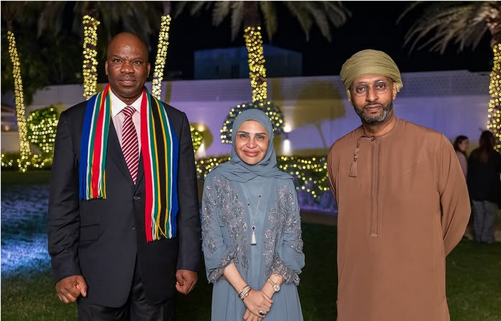 rsaembassyinksa's tweet photo. 16-17 02 25 Amb. Magabe attended the 8th Indian Ocean Conference, had engagements on trade &amp; diplomacy:
Met FM H.E. Sayyid Badr Al Busaidi
Discussed trade with H.E. Qais Al Yousef
Engaged Invest Oman on FDI &amp; incentives
Met SA expats 
Met RSA Hon Consul @LujainaDarwish
🇿🇦🤝🇴🇲 https://t.co/xpy7cr90jm
