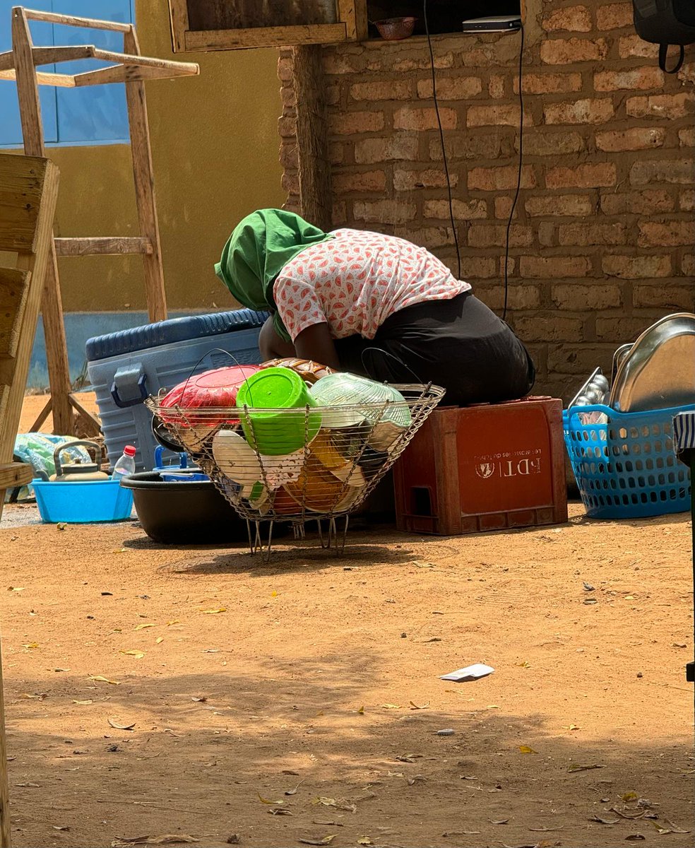 Escenas cotidianas en Bebedjia. Vidas diferentes #cooperacion