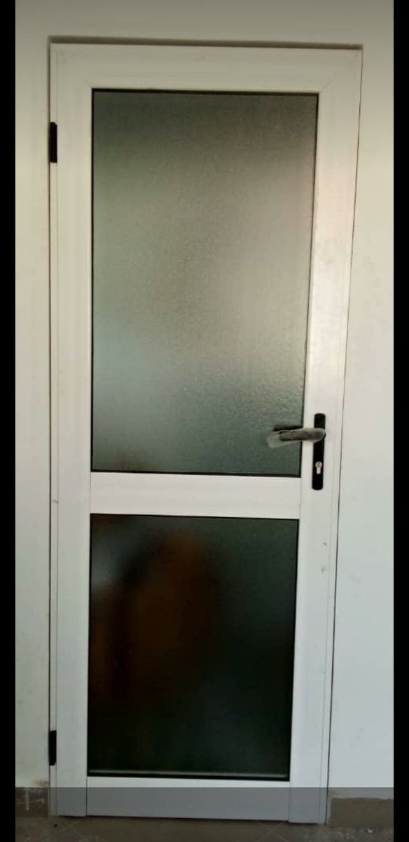 jtw_empire_ug's tweet photo. Experience the best in glass and aluminium solutions with JTW Aluminium and Glass Empire! Located at Salaama Rd, Kulekaana Stage, Makindye Division. Call +256755235165 to learn more #JTWAluminiumAndGlass #GlassAndAluminium #BuildingSolutions https://t.co/3bA32WWBm3