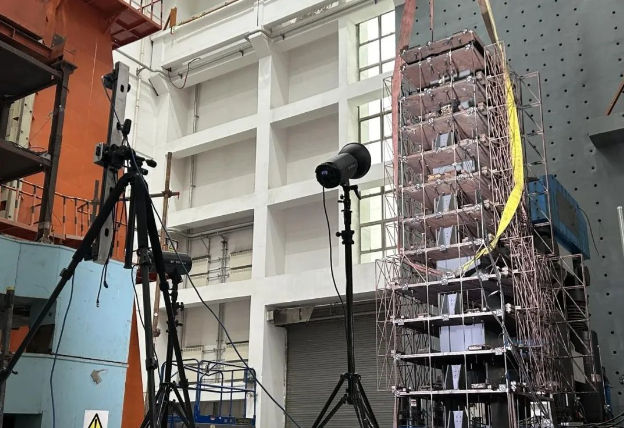 XTOP3D's tweet photo. https://t.co/WtVdAfSNEt
XTOP3D's XTDIC system uses non-contact measurement to quickly capture 3D displacement, vibration and strain data. It can identify weak points in towers, ensuring accurate bridge bearing testing.
#DIC #StructuralHealth #Innovation #BuildingTechnology https://t.co/oYPqGsJMzO