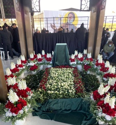 الوداع يا #سيد_المقاومة 
الي إلقاء يا #سيد_شهــداء_الأمة 
لن ننساك أيها الرجل العظيم 
لأنك لا تنسى