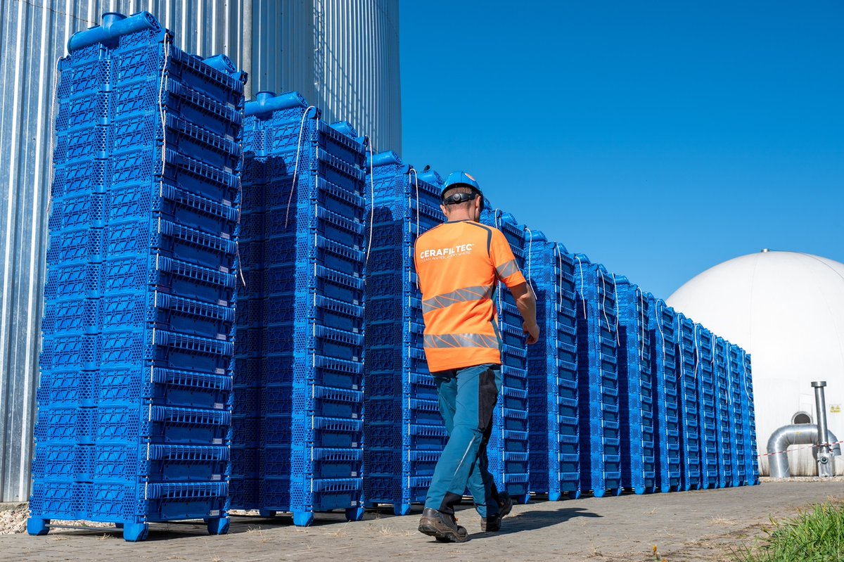 xAI taps <a href="/cerafiltec/">CERAFILTEC Group</a> to build the world’s largest ceramic MBR, recycling 49.2 MLD for its Memphis AI data center! 

<a href="/xai/">xAI</a> #Sustainability #AI #Water #MBR #WaterTreatment 
Read about it and more: waterhq.world/issue-sections…